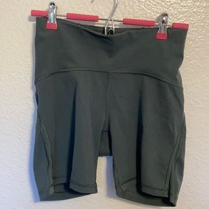 Lululemon 6” biker shorts
